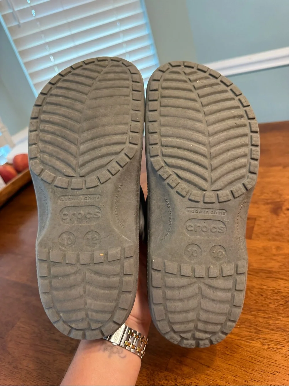 Crocs Classic Clog Charcoal Slate Gray Slip On Sandals Men's 10 Women's 12
